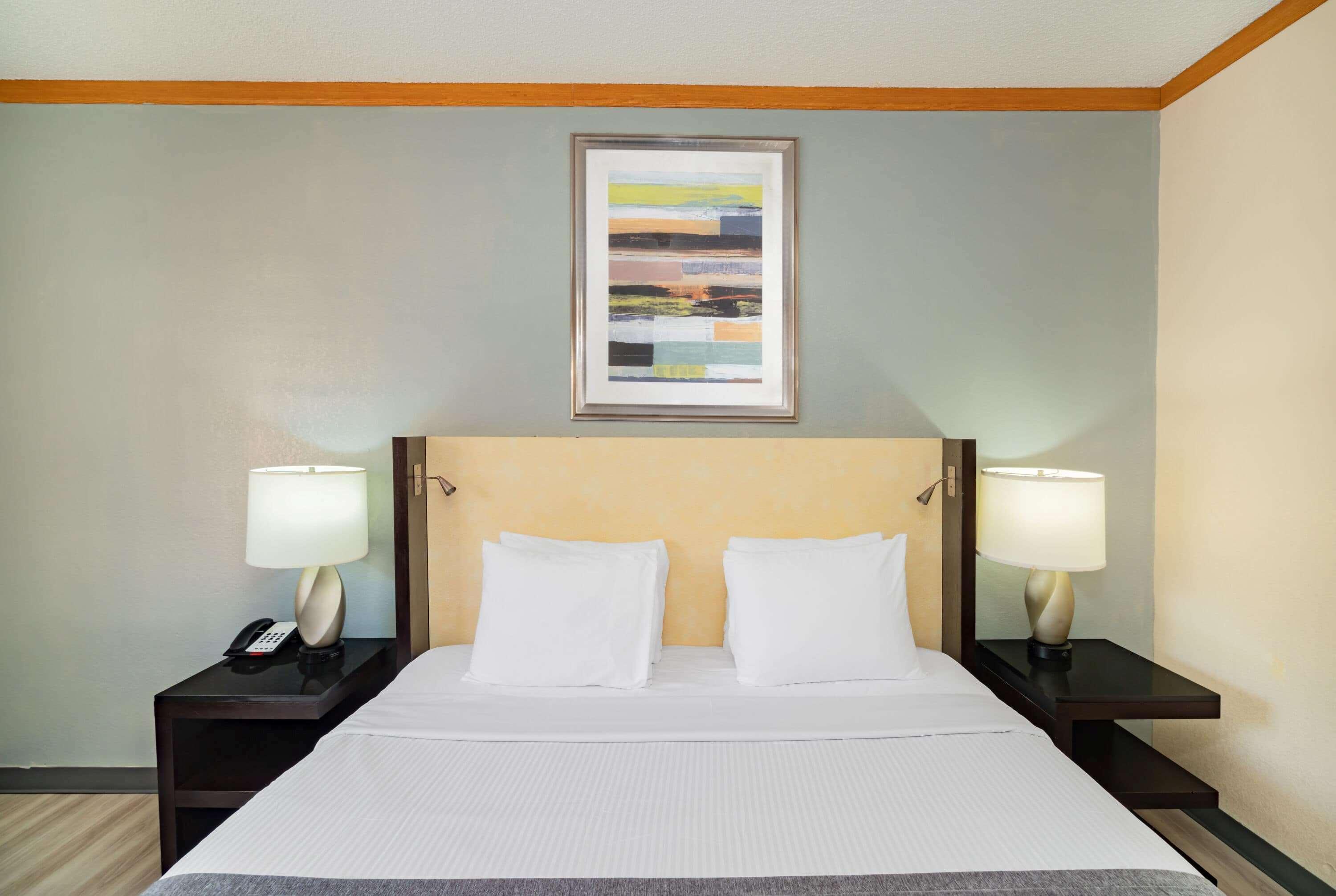 Baymont By Wyndham Hinesville Fort Stewart Area מראה חיצוני תמונה